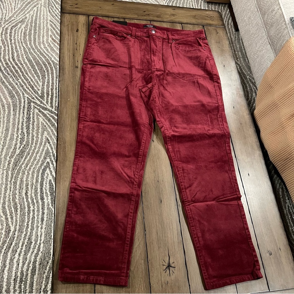 Banana Republic High Rise Burgundy Slim Corduroy Pant  size 33/16 It#L17‎ - Picture 2 of 9